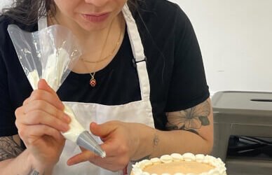 michaels cake decorating classes near me